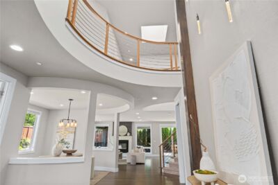 10933 NE 60th Street , Kirkland, WA 98033 - Photo 5