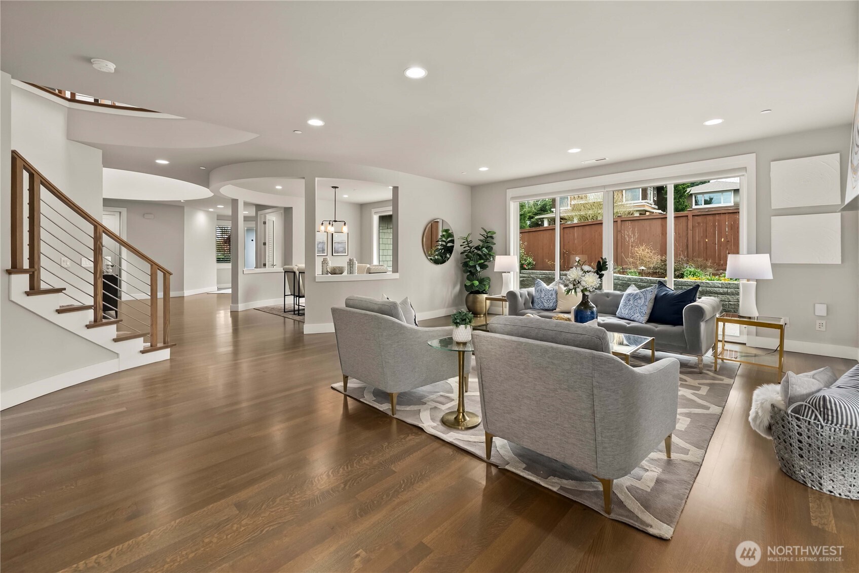 10933 NE 60th Street , Kirkland, WA 98033