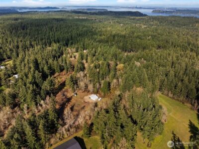 8165 Orchard Avenue SE, Port Orchard, WA 98367 - Photo 32