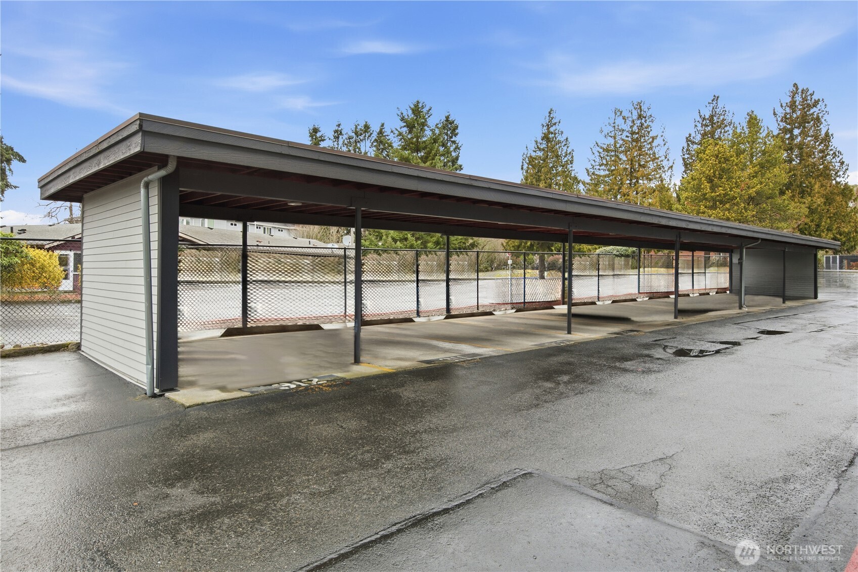 1175 Harrington Place NE #313, Renton, WA 98056