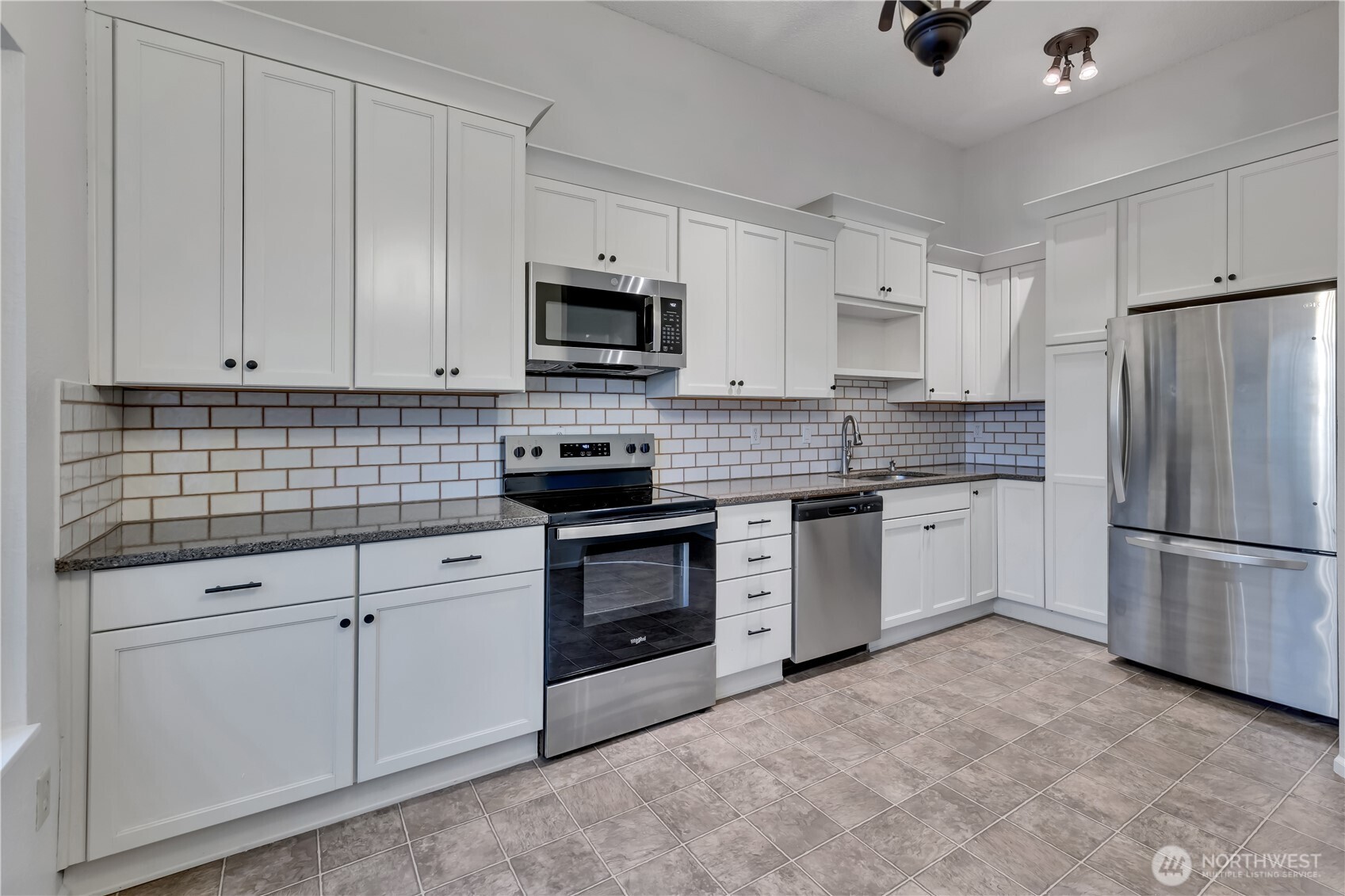 1175 Harrington Place NE #313, Renton, WA 98056