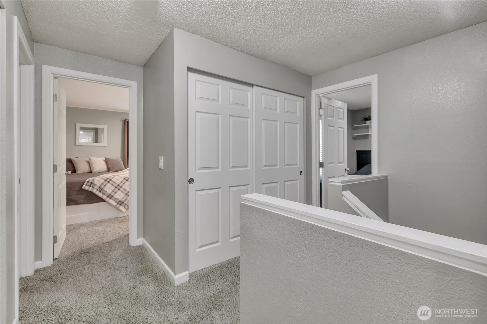 23712 13th Place S #1006, Des Moines, WA 98198