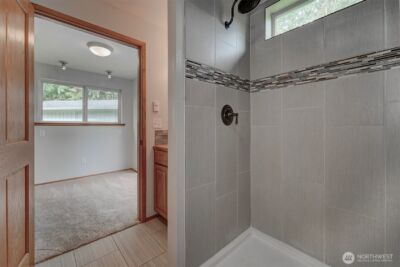 7630 NE Beachwood Avenue , Poulsbo, WA 98370 - Photo 21