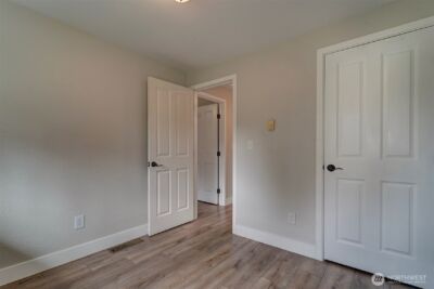 7630 NE Beachwood Avenue , Poulsbo, WA 98370 - Photo 27