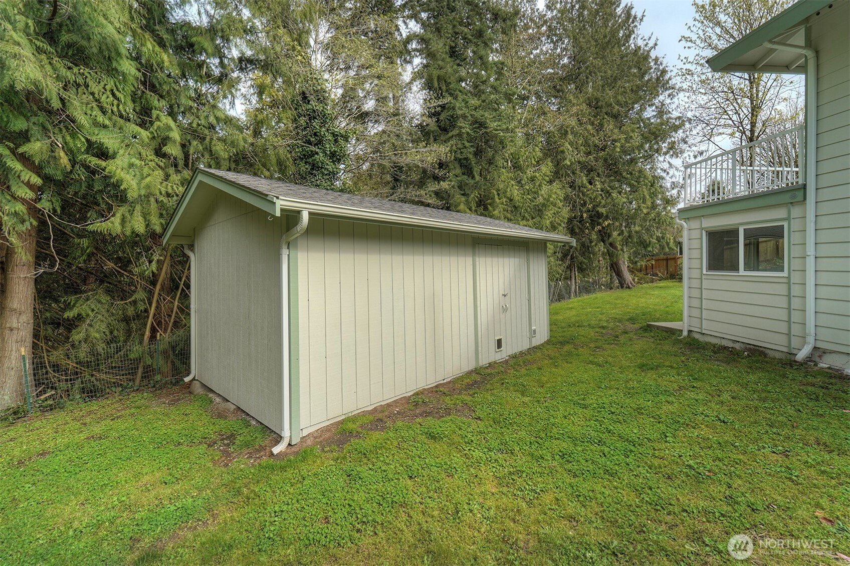 7630 NE Beachwood Avenue , Poulsbo, WA 98370