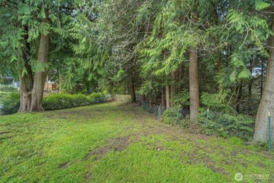 7630 NE Beachwood Avenue , Poulsbo, WA 98370 - Photo 36