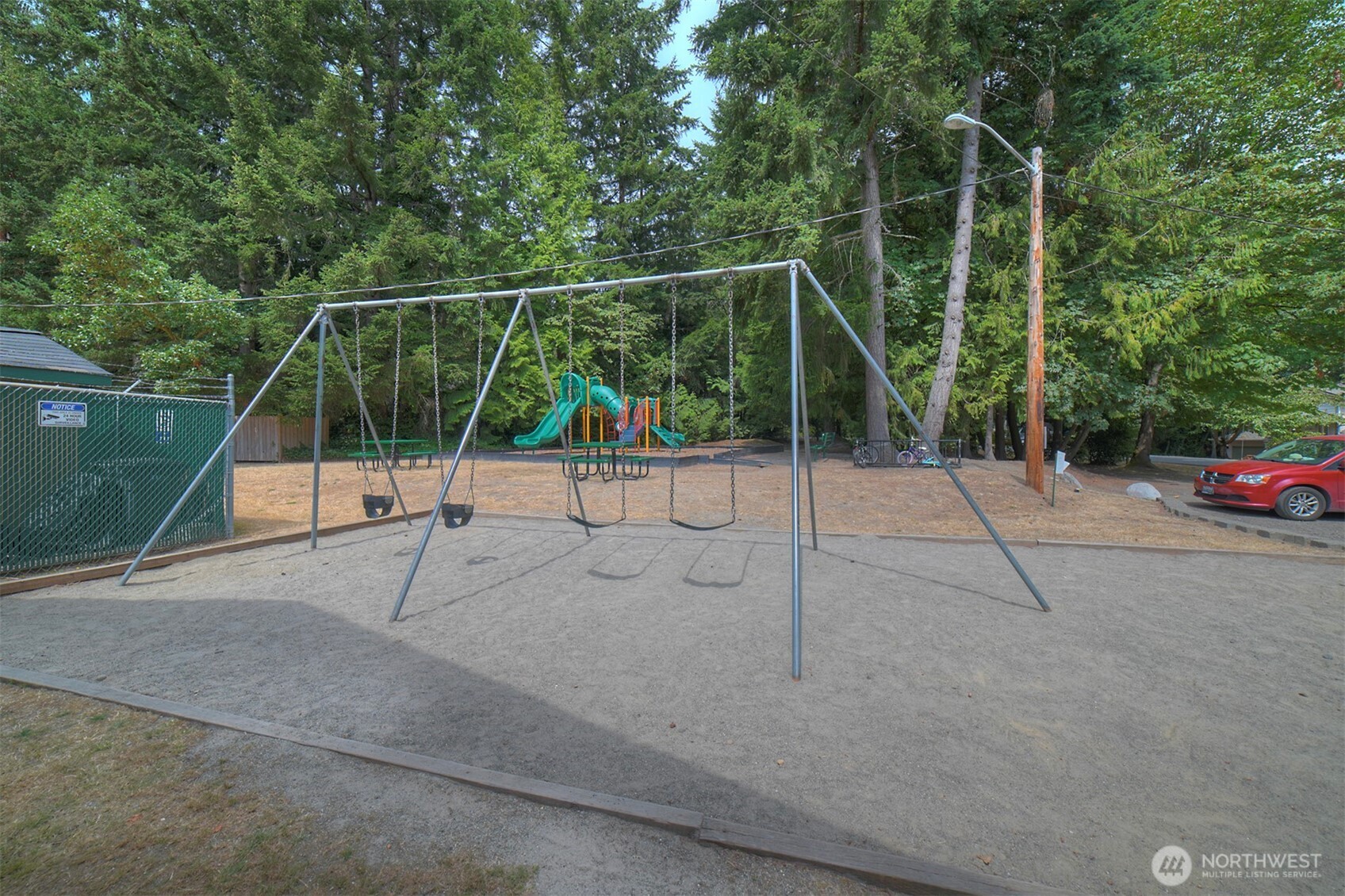 7630 NE Beachwood Avenue , Poulsbo, WA 98370