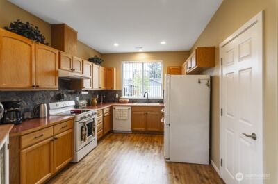 4201 Bainbridge Court NE, Lacey, WA 98516 - Photo 16