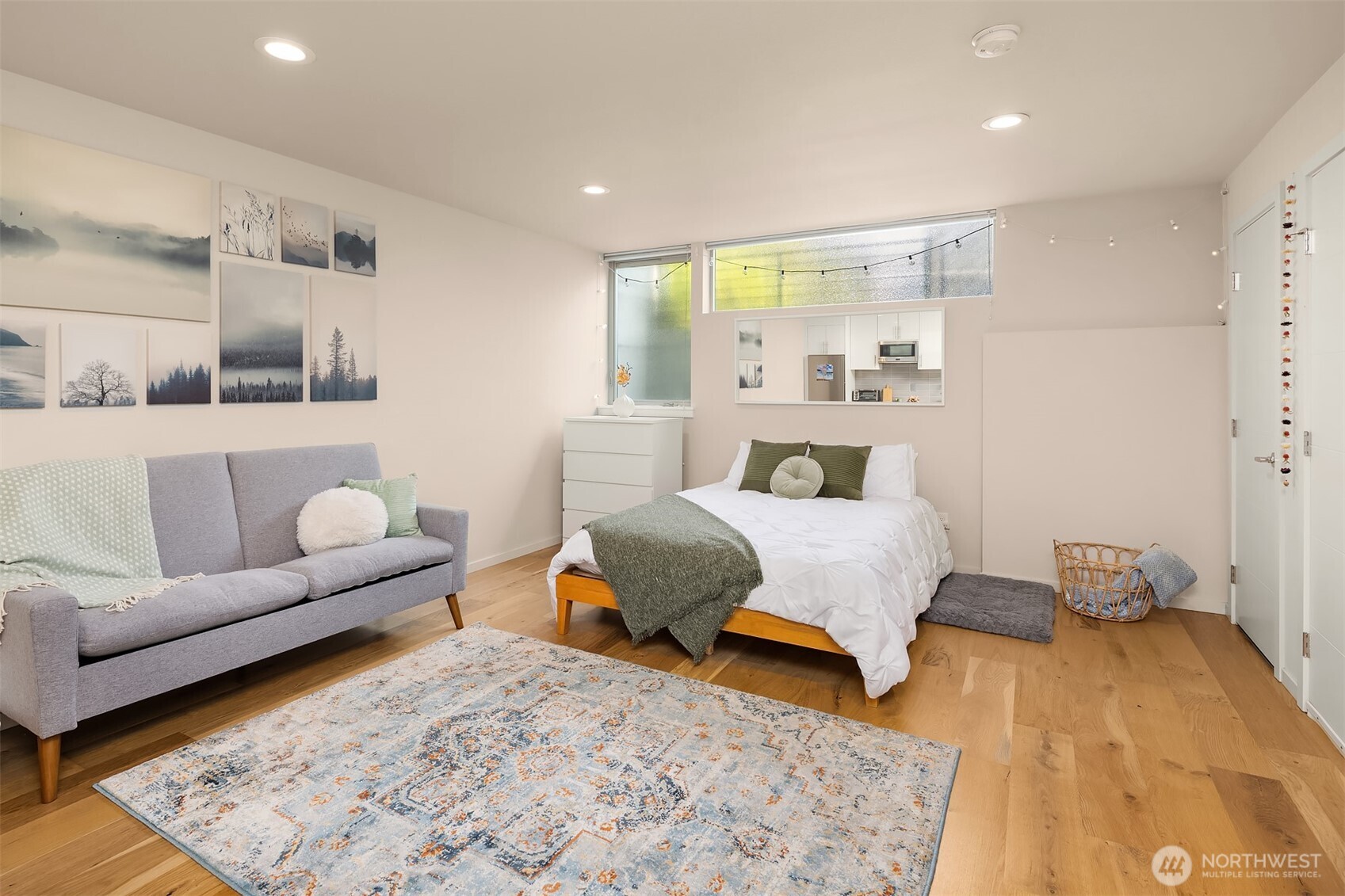 6221 20th Avenue NW, Seattle, WA 98107