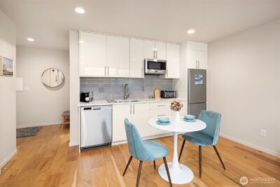 6221 20th Avenue NW, Seattle, WA 98107 - Photo 25