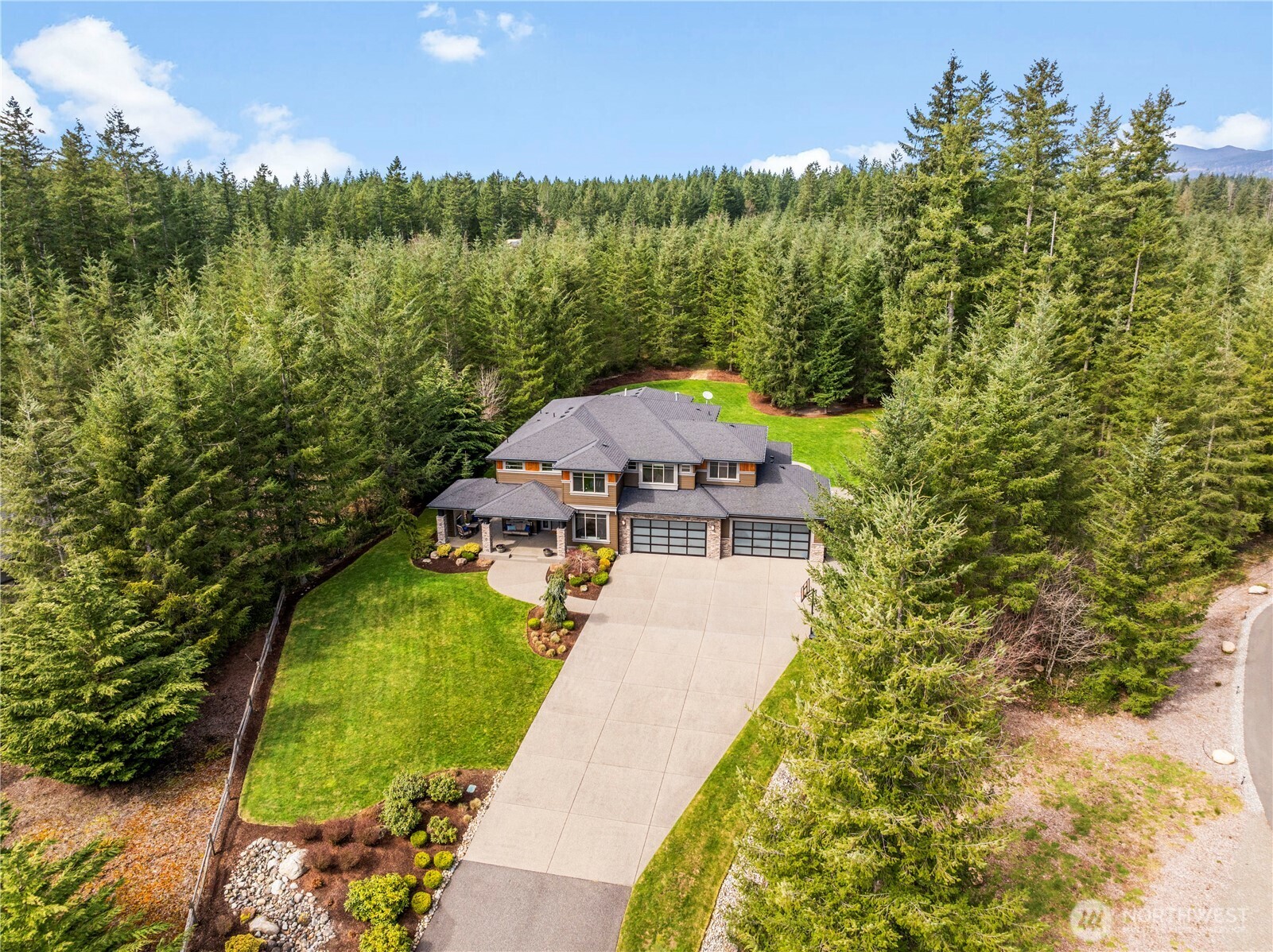 31538 SE 278th Place , Ravensdale, WA 98051