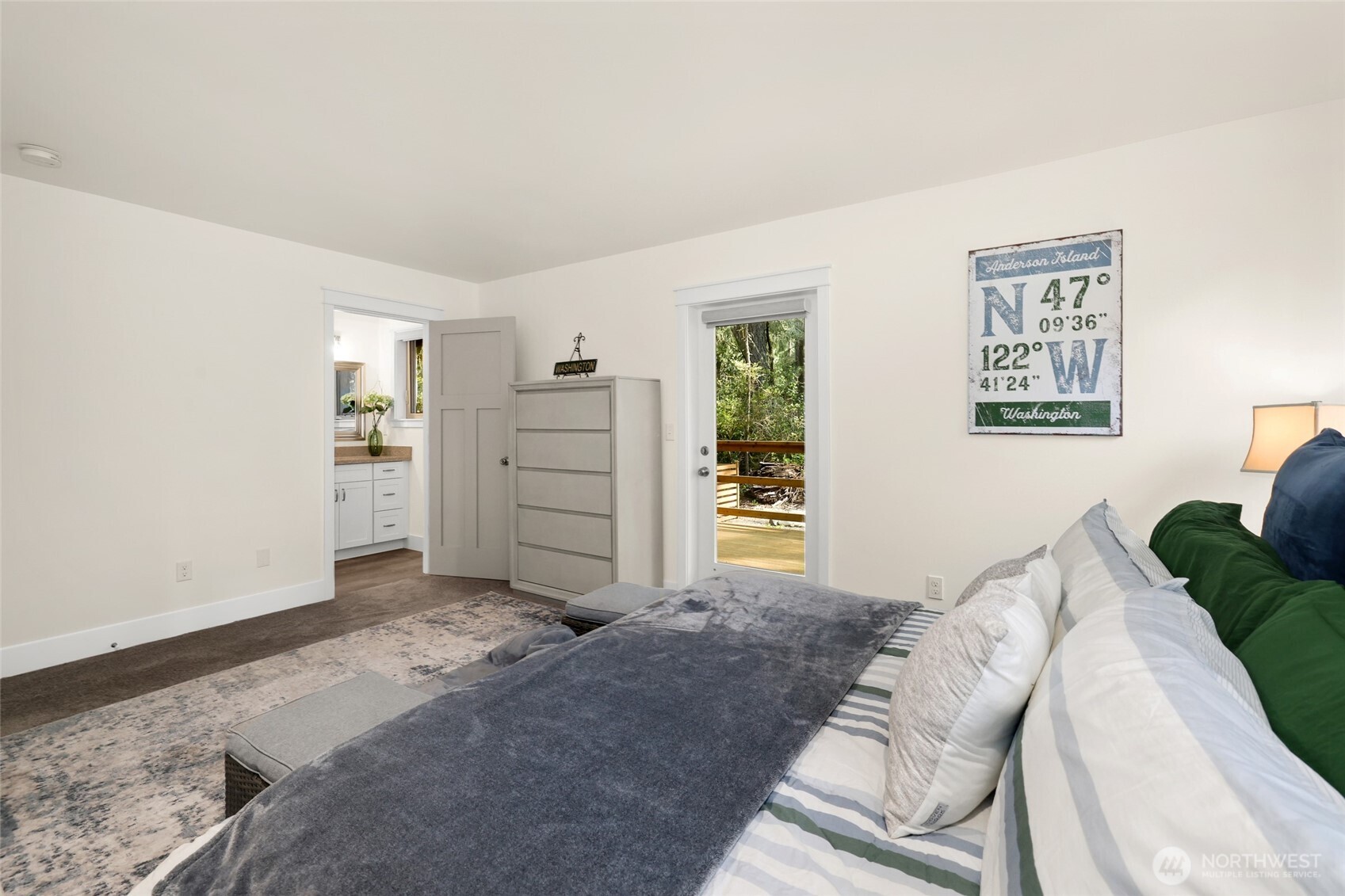 11316 Laurel Place , Anderson Island, WA 98303