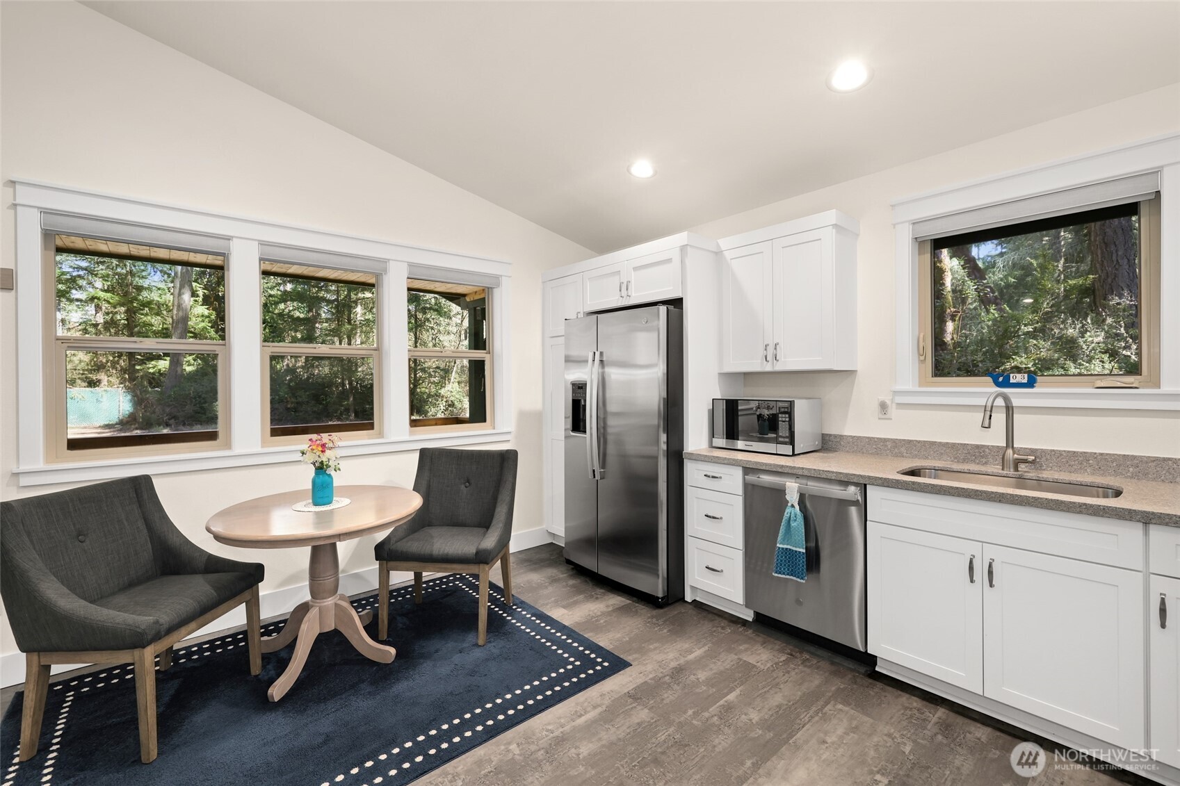 11316 Laurel Place , Anderson Island, WA 98303