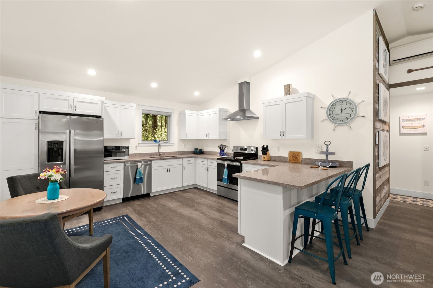 11316 Laurel Place , Anderson Island, WA 98303