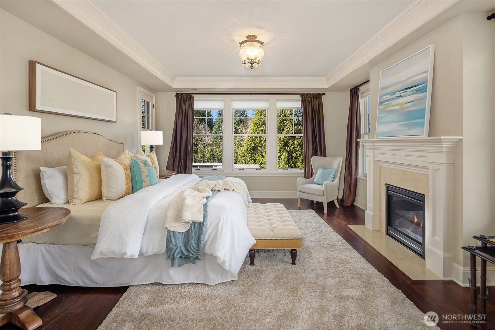 2212 77th Avenue SE, Mercer Island, WA 98040