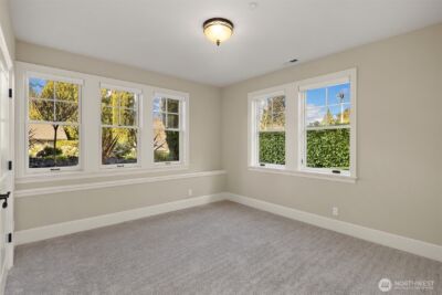 2212 77th Avenue SE, Mercer Island, WA 98040 - Photo 31