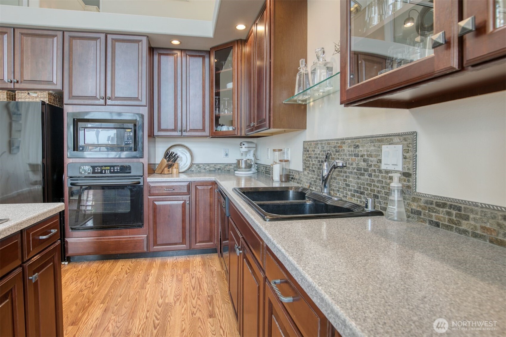 1029 S Sand Dune Avenue SW, Ocean Shores, WA 98569