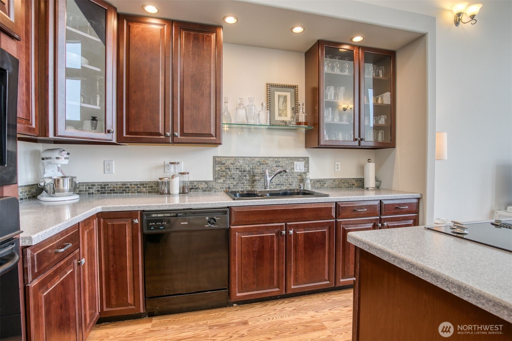 1029 S Sand Dune Avenue SW, Ocean Shores, WA 98569