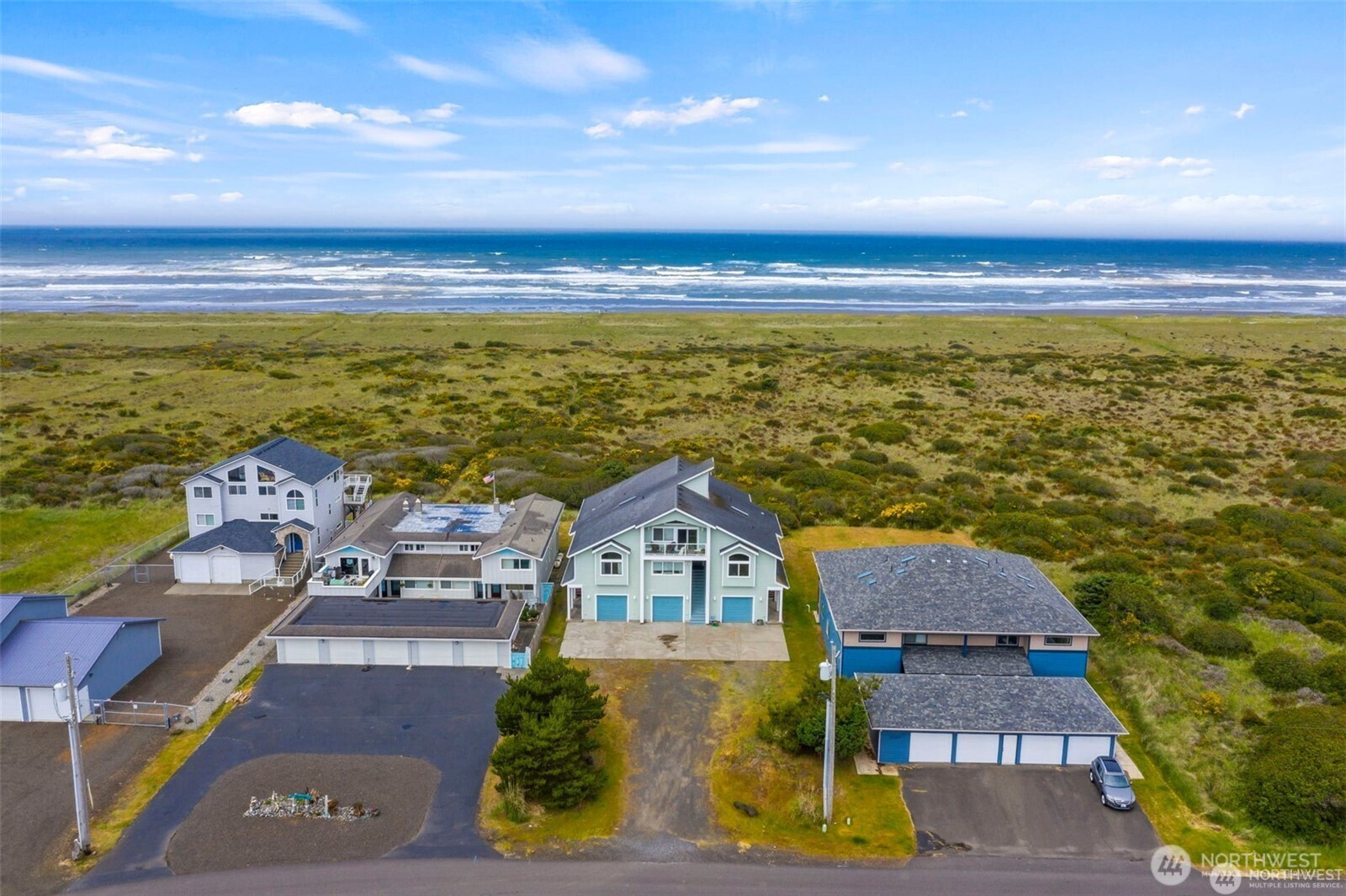 1029 S Sand Dune Avenue SW, Ocean Shores, WA 98569