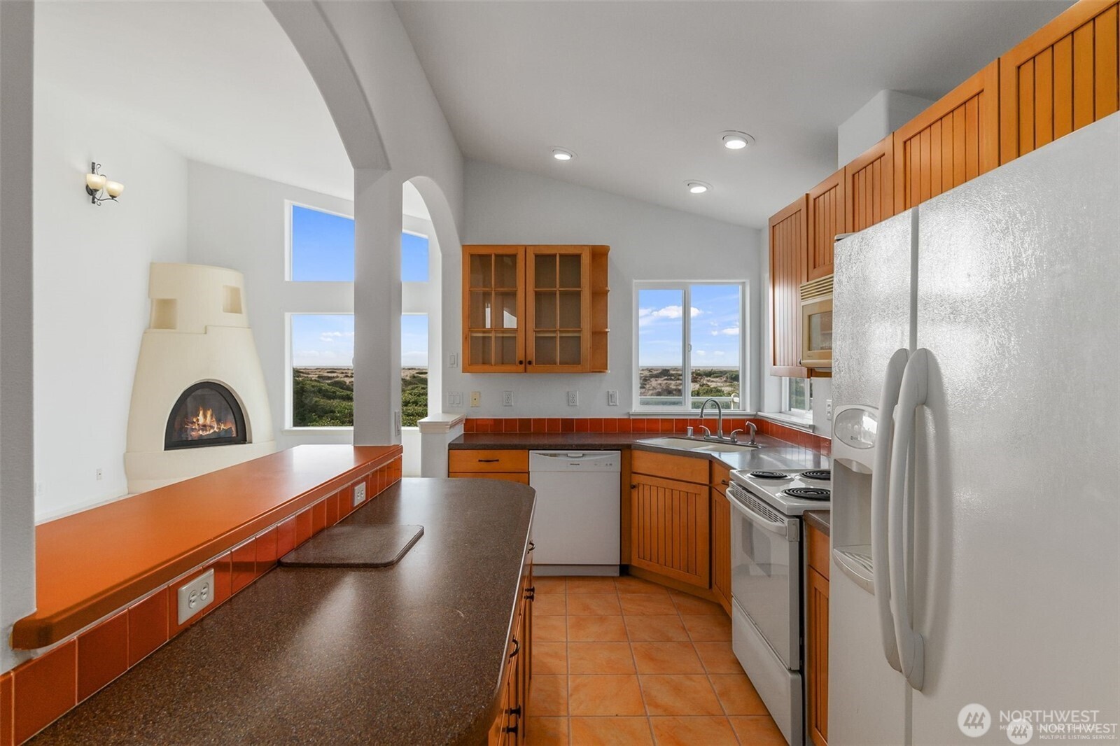 1029 S Sand Dune Avenue SW, Ocean Shores, WA 98569