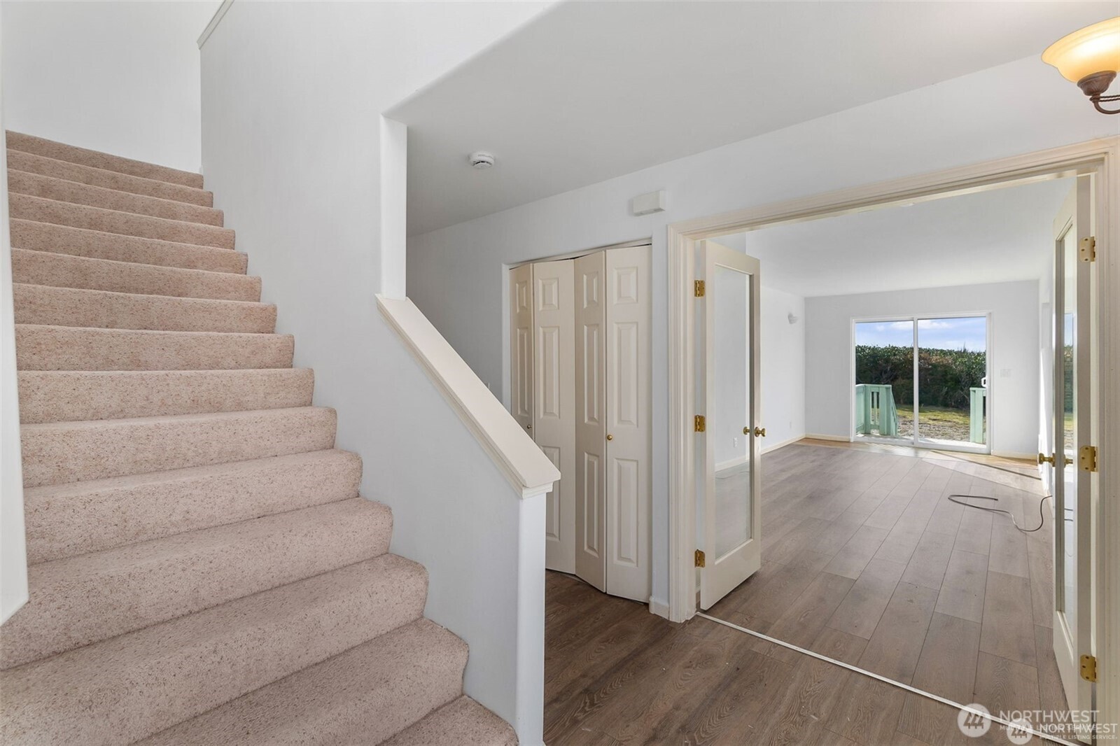 1029 S Sand Dune Avenue SW, Ocean Shores, WA 98569