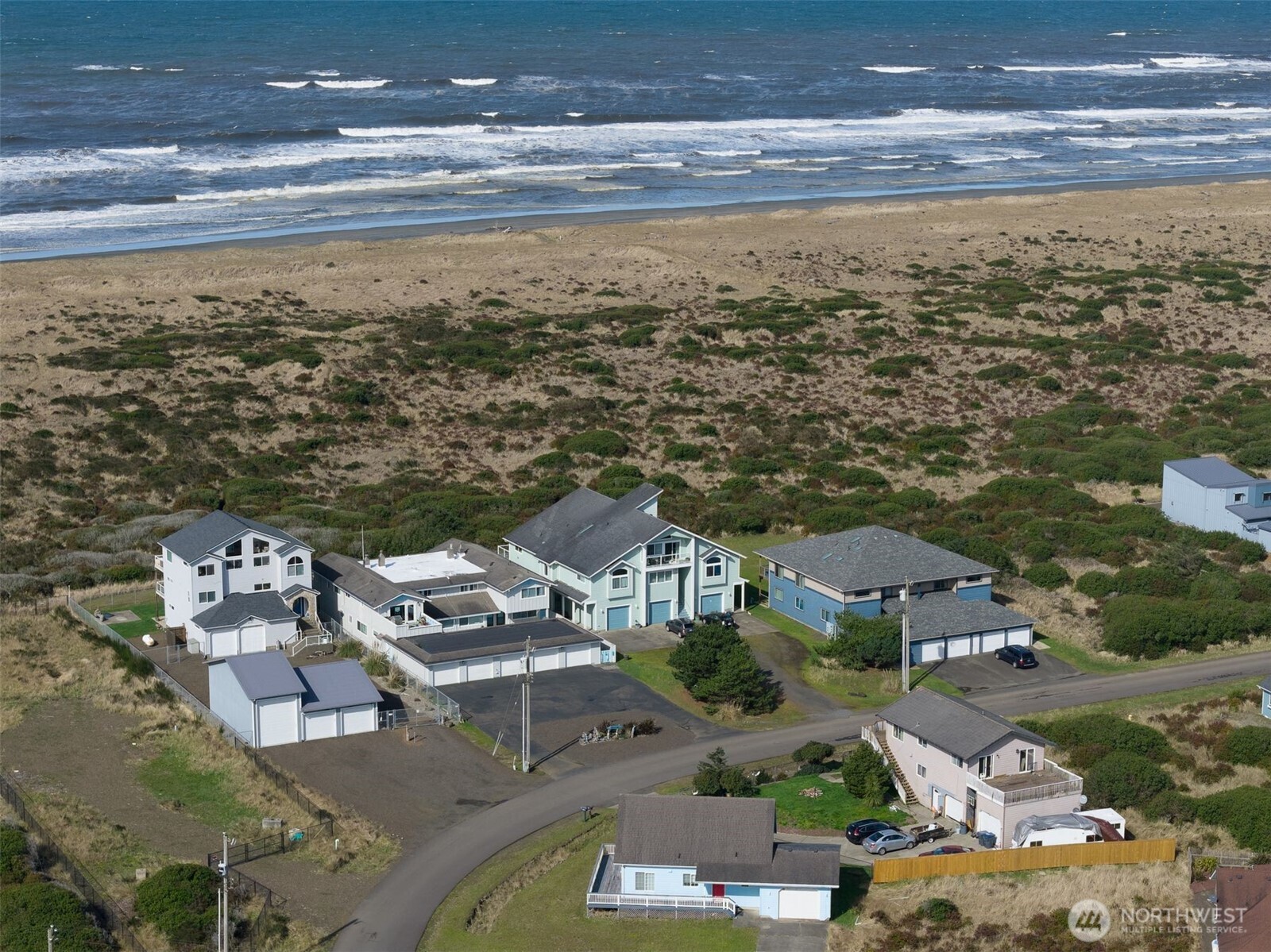 1029 S Sand Dune Avenue SW, Ocean Shores, WA 98569