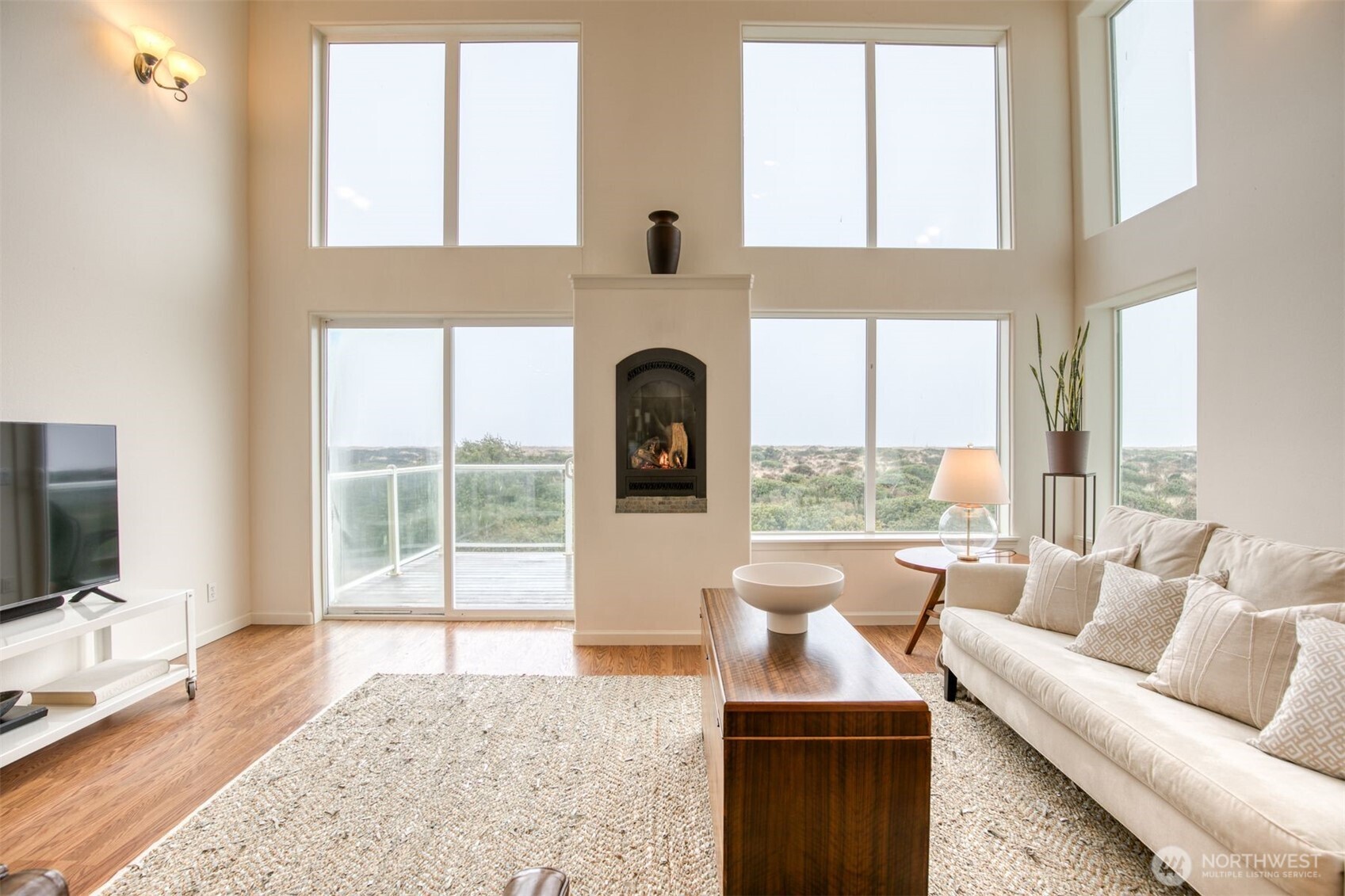 1029 S Sand Dune Avenue SW, Ocean Shores, WA 98569