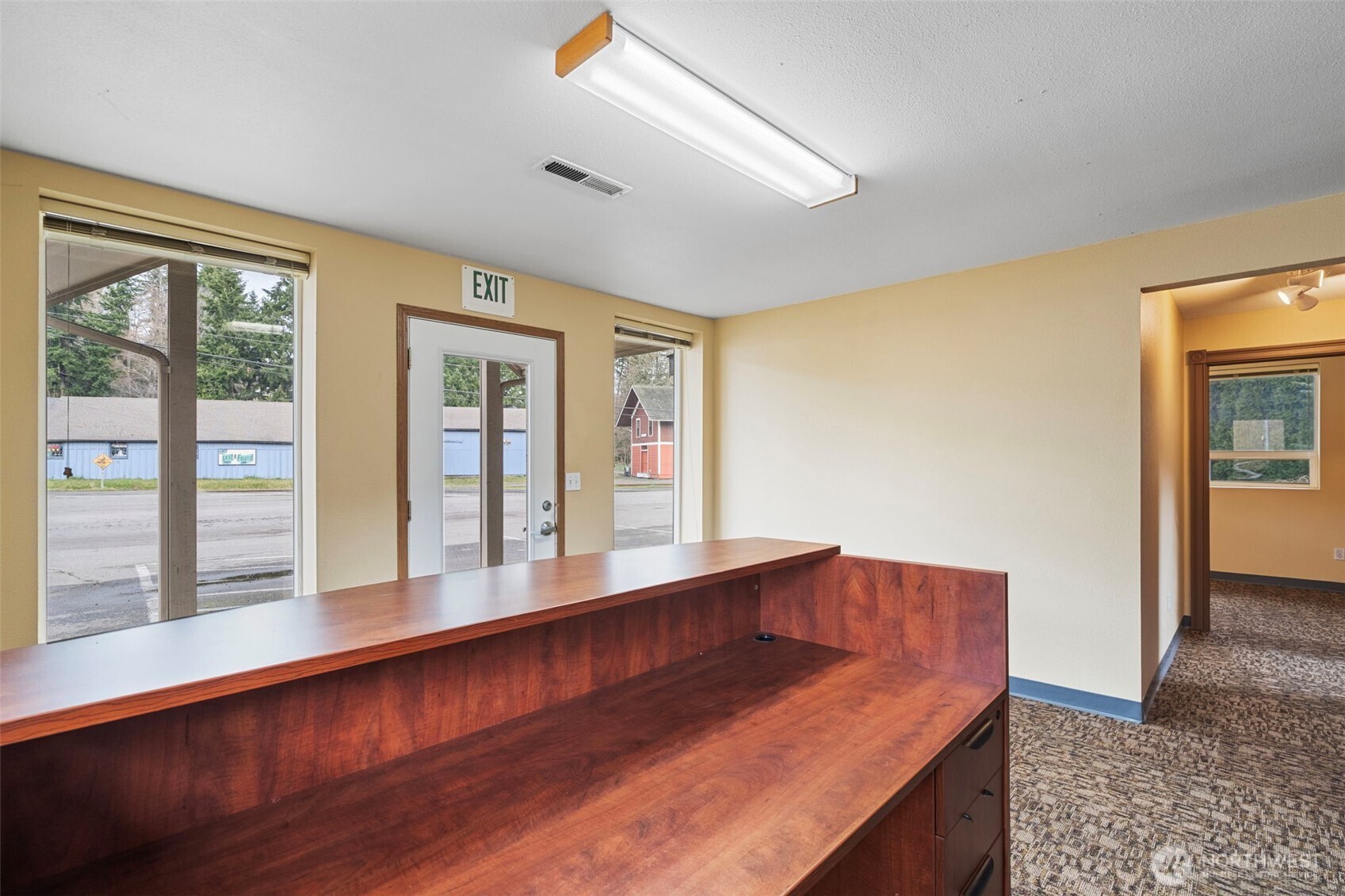 101 E Main Avenue , Morton, WA 98356