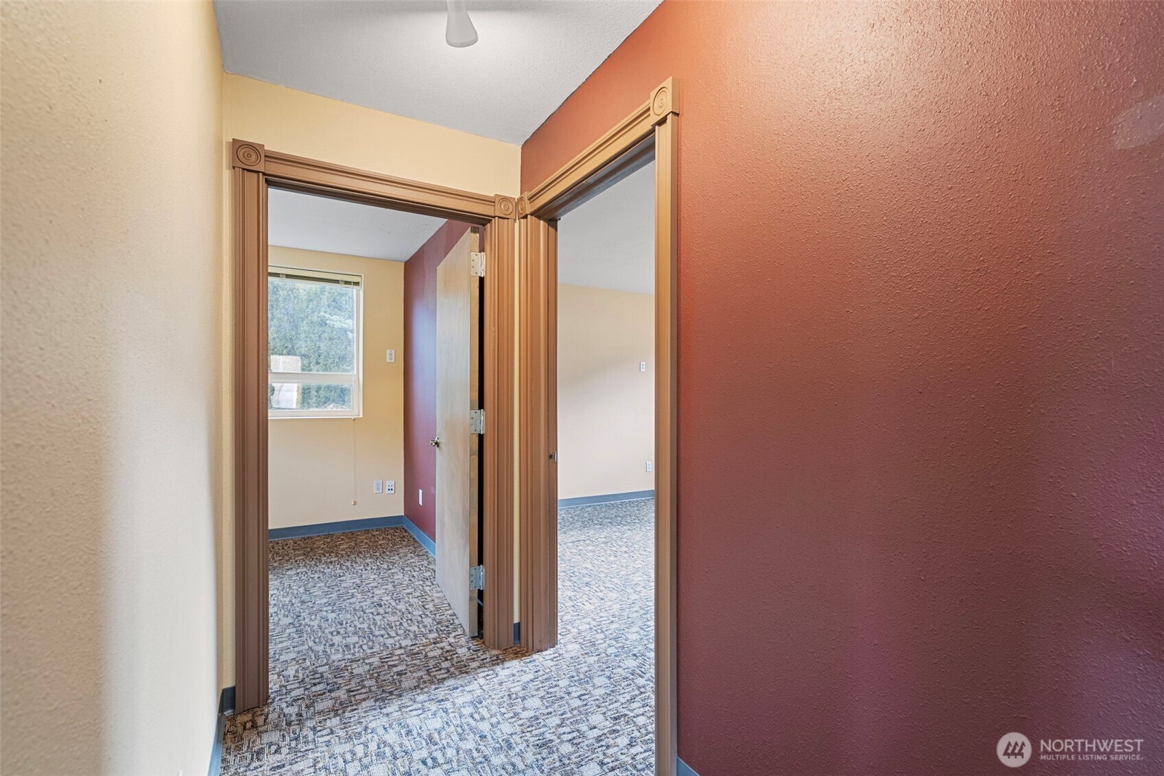 101 E Main Avenue , Morton, WA 98356