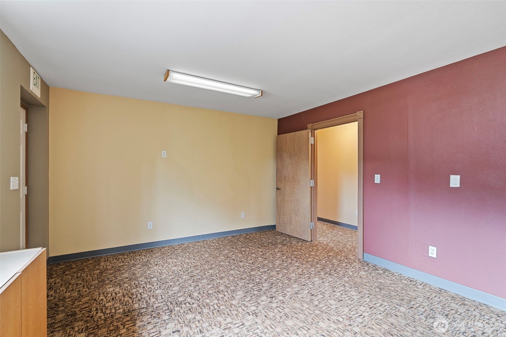 101 E Main Avenue , Morton, WA 98356