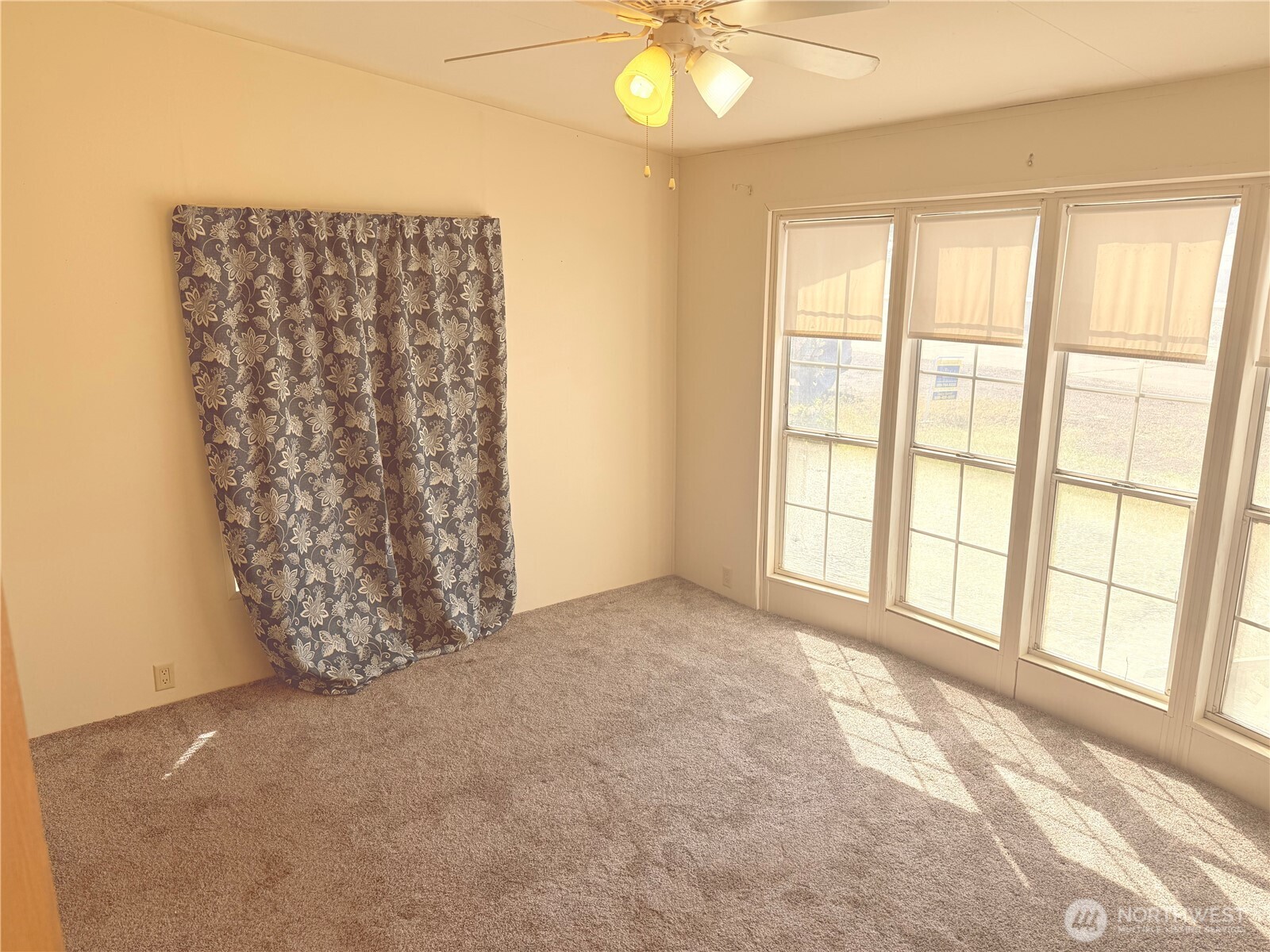 726 E Main Ave #24/25, Soap Lake, WA 98851