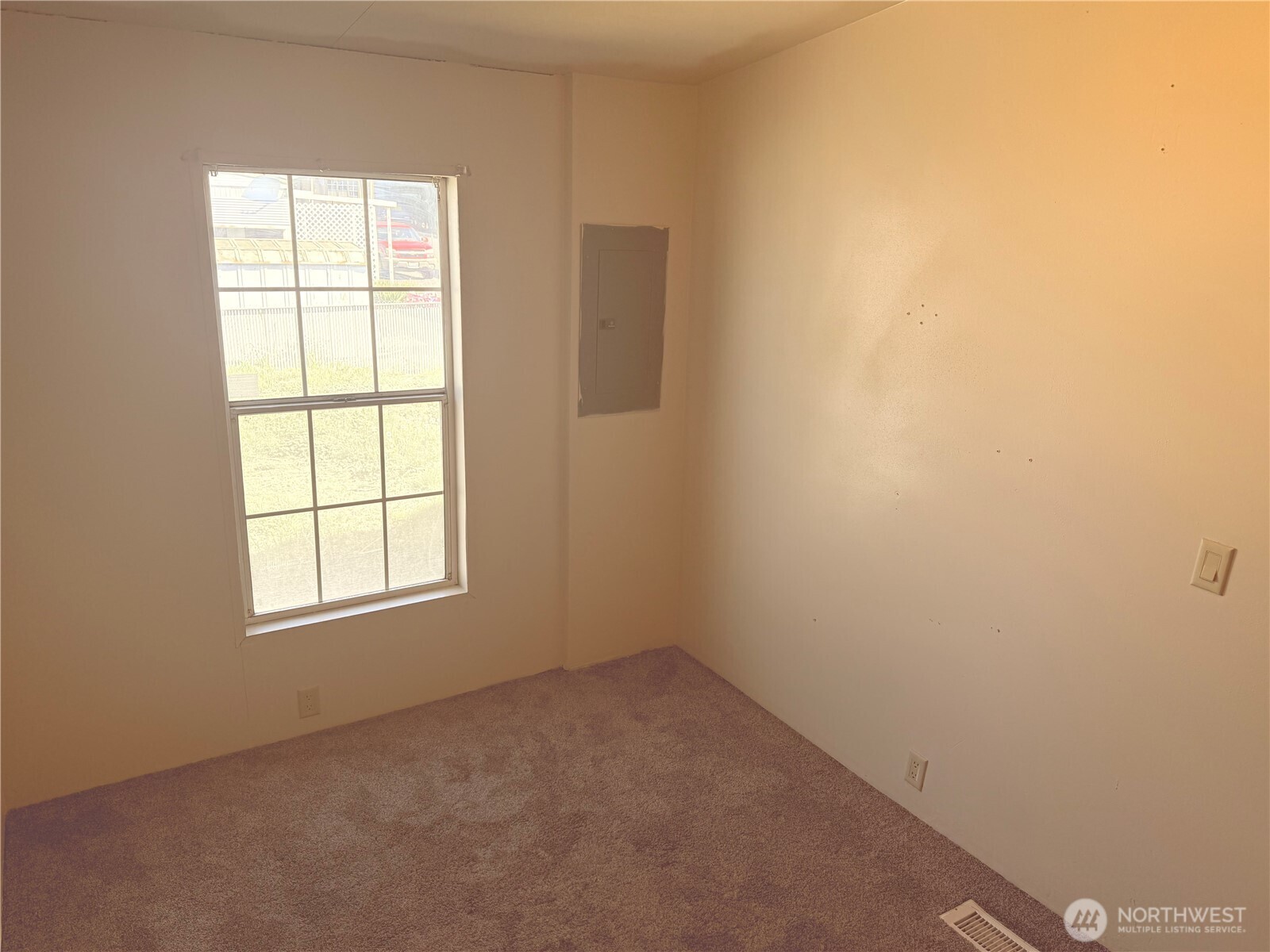 726 E Main Ave #24/25, Soap Lake, WA 98851