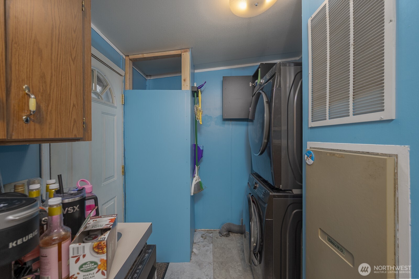 726 E Main Ave #24/25, Soap Lake, WA 98851