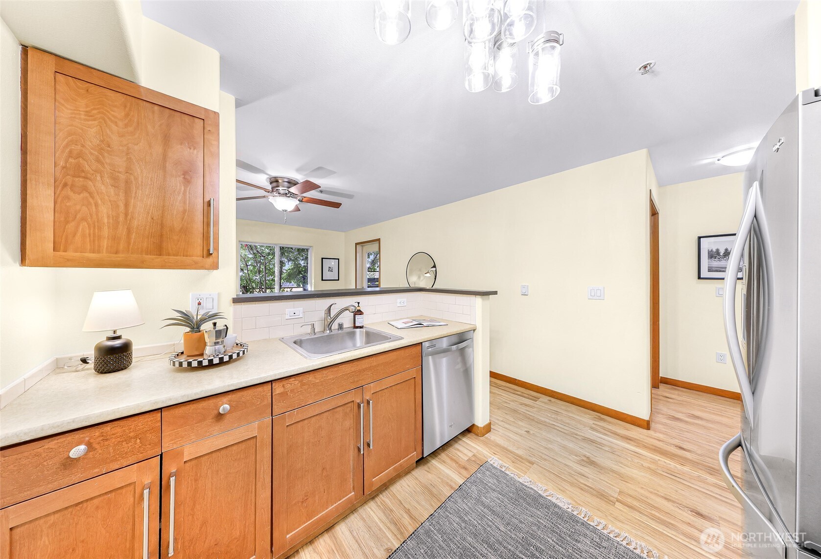 3015 SW Avalon Way #106, Seattle, WA 98126