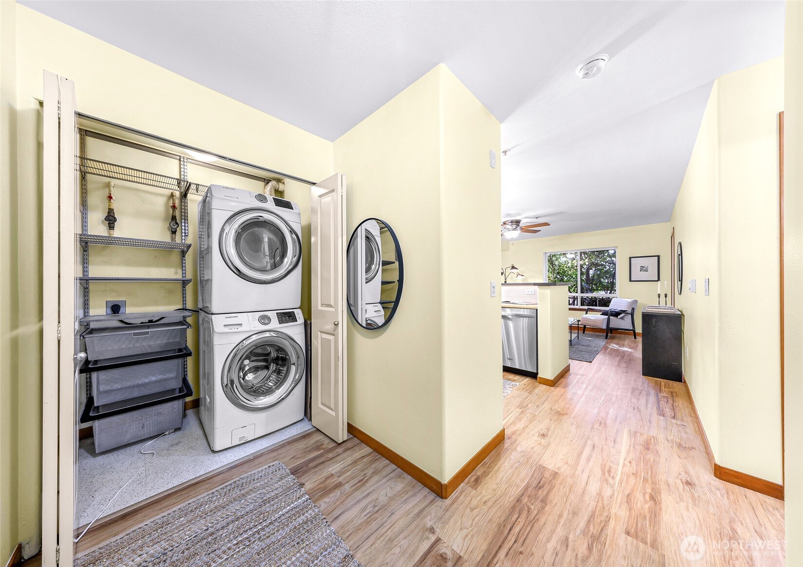 3015 SW Avalon Way #106, Seattle, WA 98126