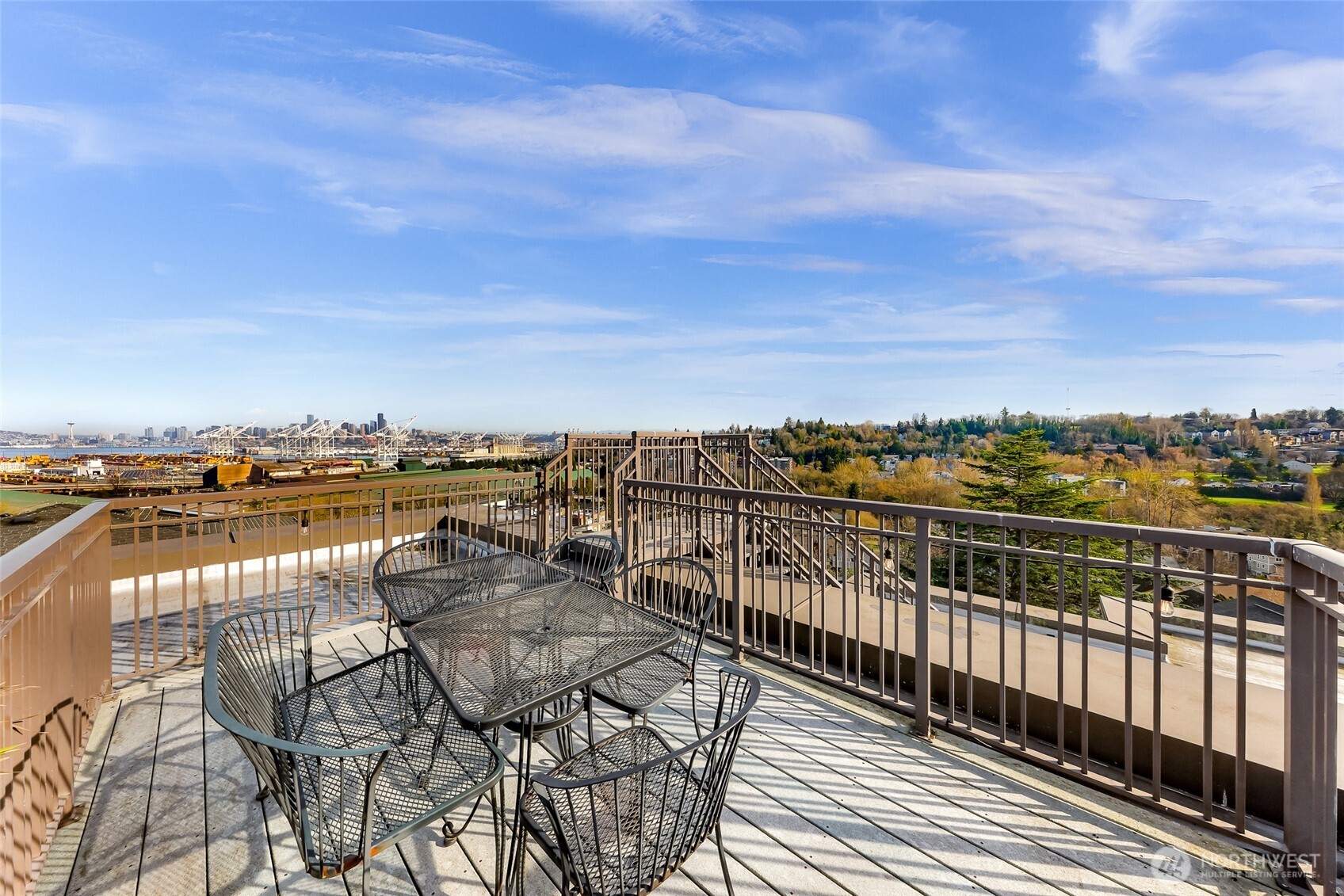 3015 SW Avalon Way #106, Seattle, WA 98126