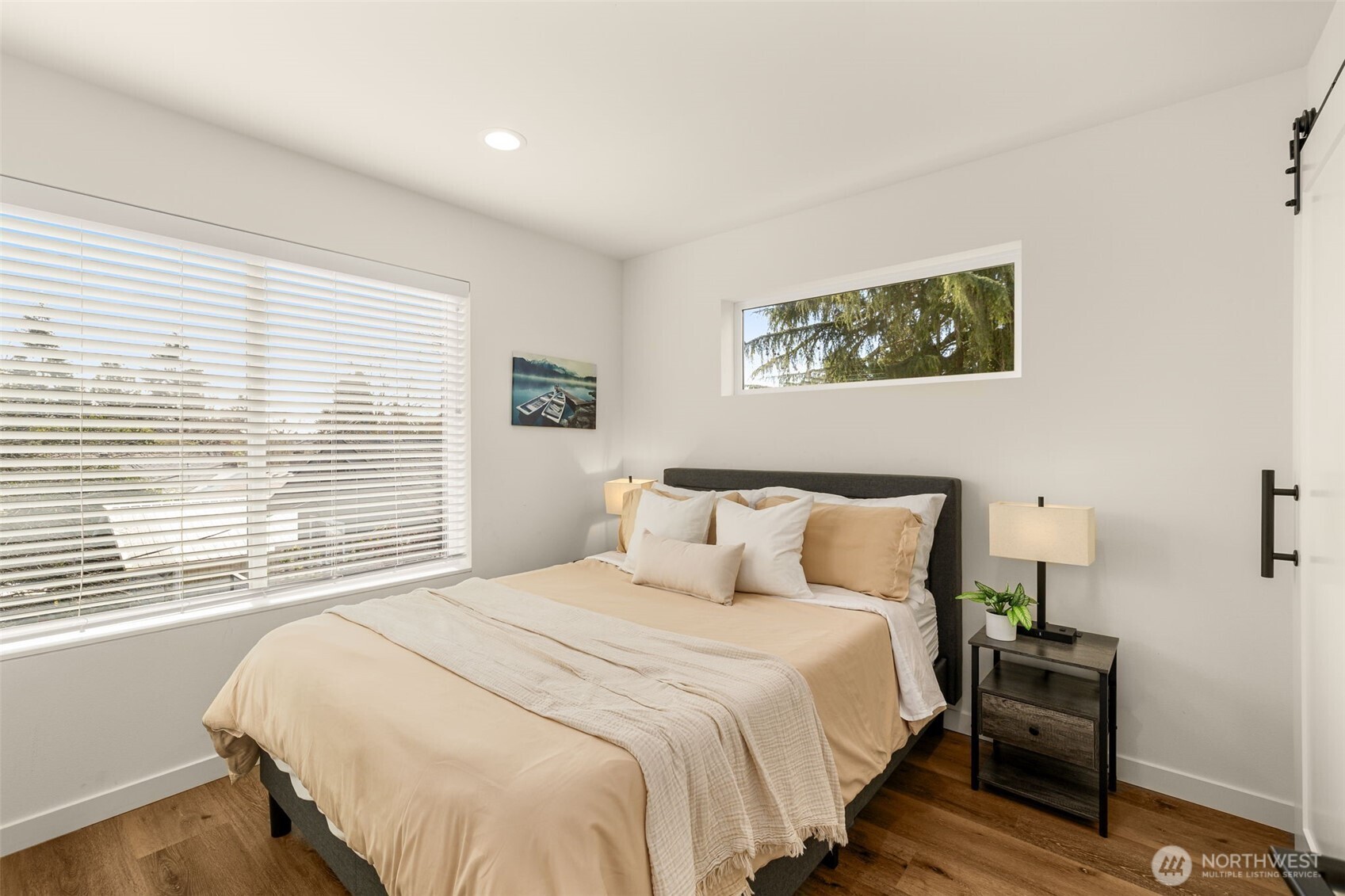 1405 N 103rd Street , Seattle, WA 98133