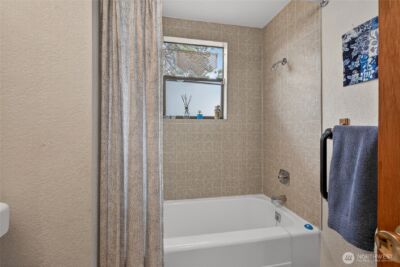 407 N Western Avenue , Wenatchee, WA 98801-1111 - Photo 17