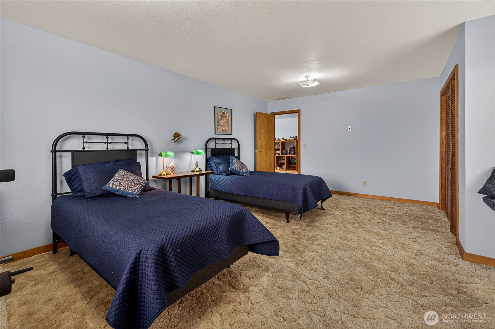 407 N Western Avenue , Wenatchee, WA 98801-1111