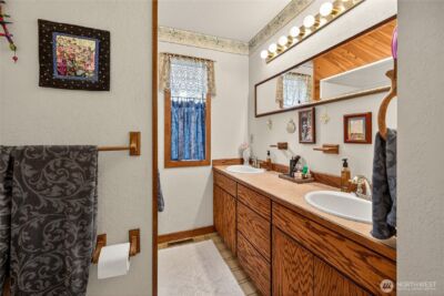 407 N Western Avenue , Wenatchee, WA 98801-1111 - Photo 26