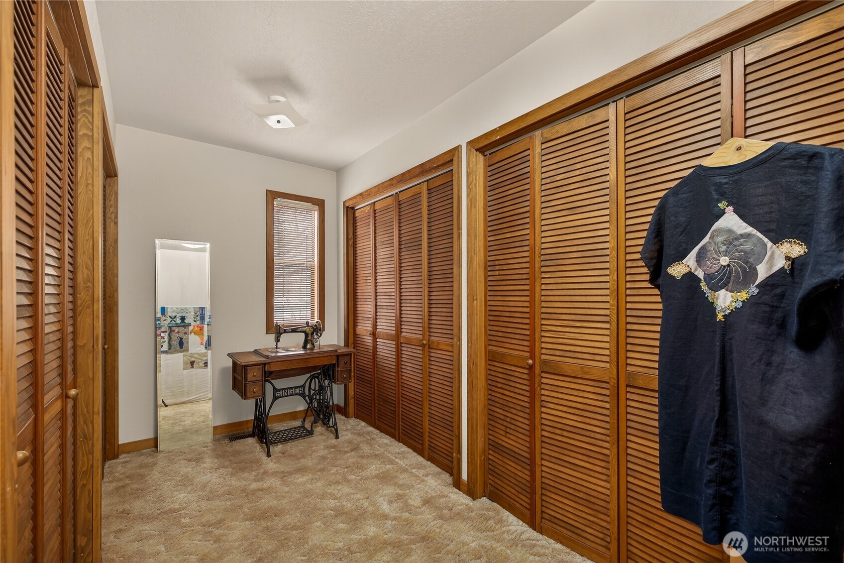 407 N Western Avenue , Wenatchee, WA 98801-1111