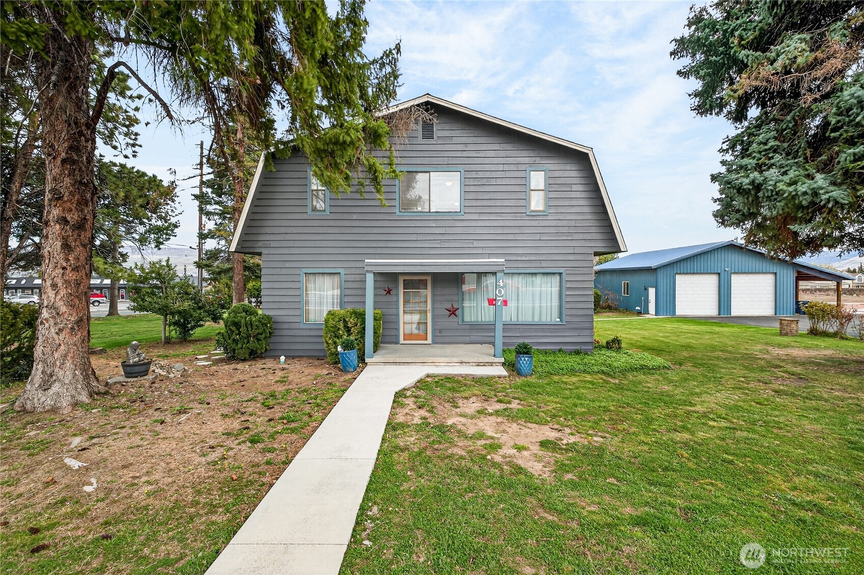 407 N Western Avenue , Wenatchee, WA 98801-1111