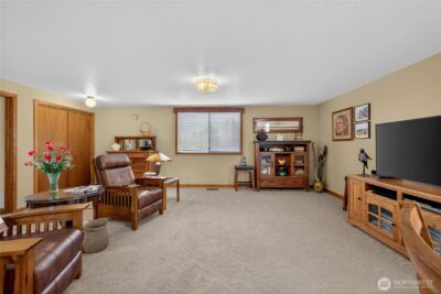 407 N Western Avenue , Wenatchee, WA 98801-1111 - Photo 9