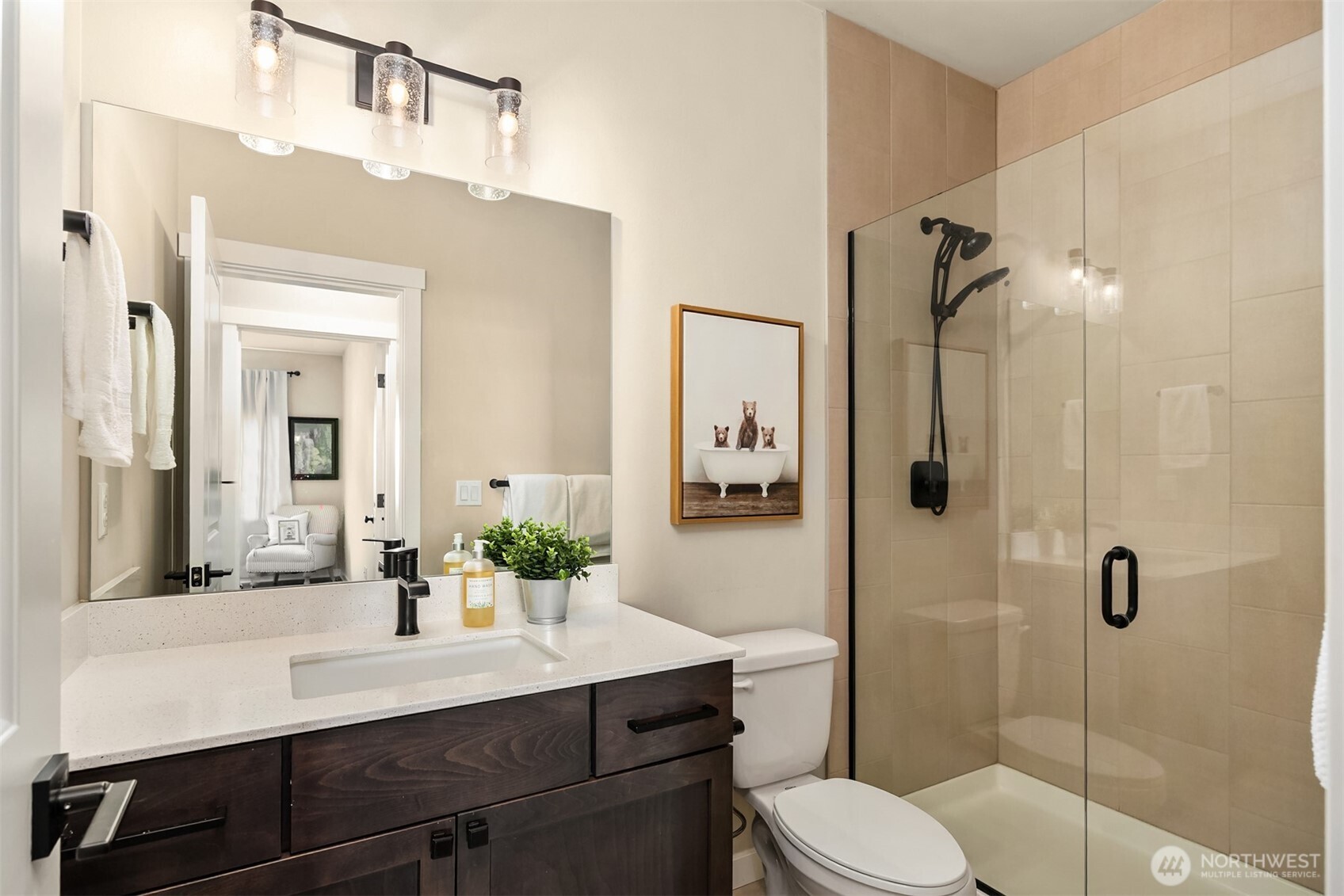 5597 NW Muddy Paws Court , Bremerton, WA 98312