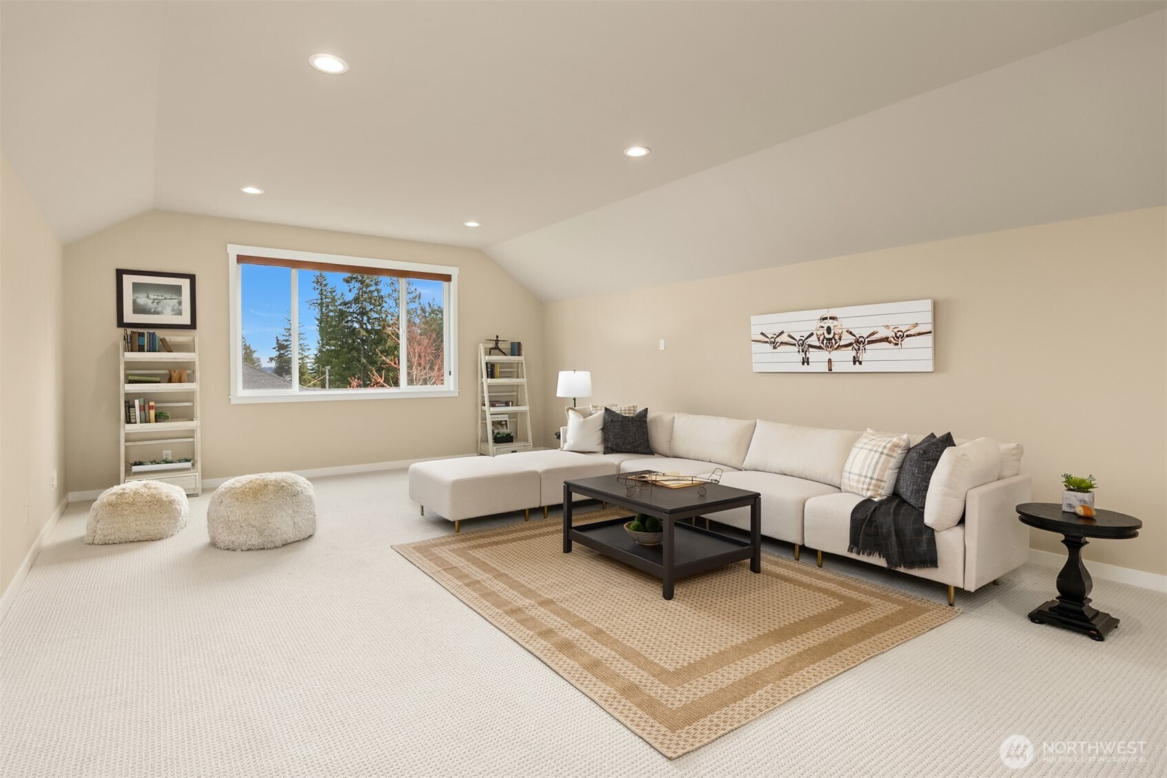 5597 NW Muddy Paws Court , Bremerton, WA 98312