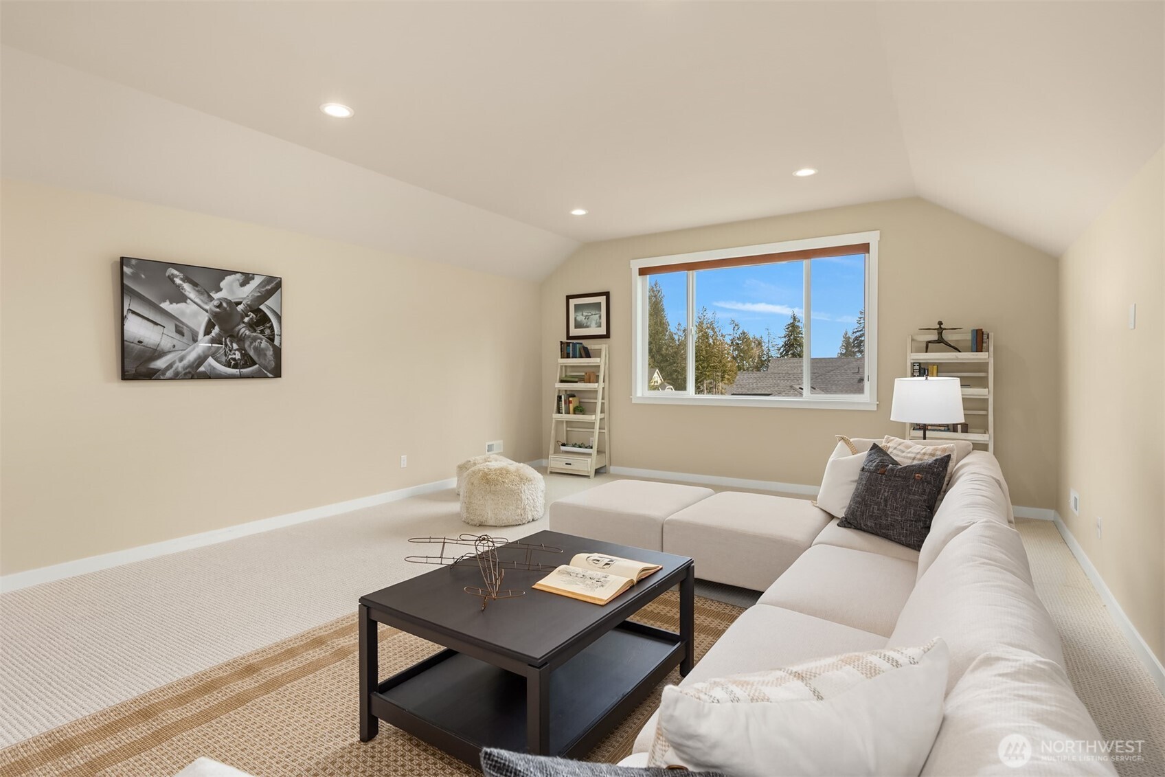 5597 NW Muddy Paws Court , Bremerton, WA 98312