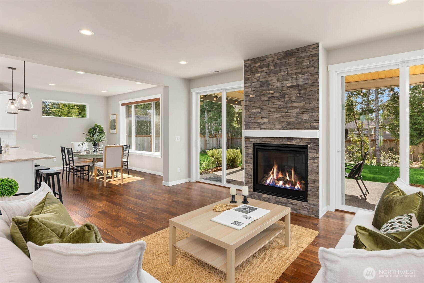 5597 NW Muddy Paws Court , Bremerton, WA 98312