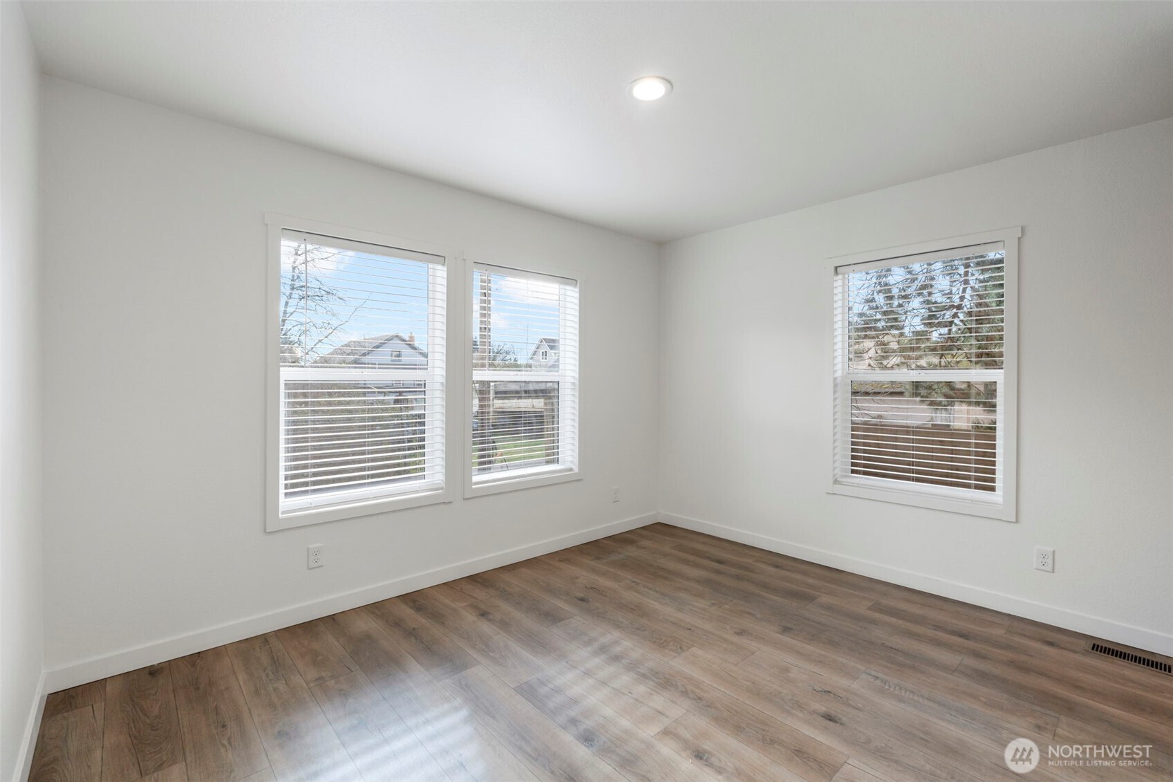 1110 B W Walnut , Centralia, WA 98531