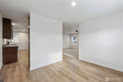 1110 B W Walnut , Centralia, WA 98531 - Photo 12