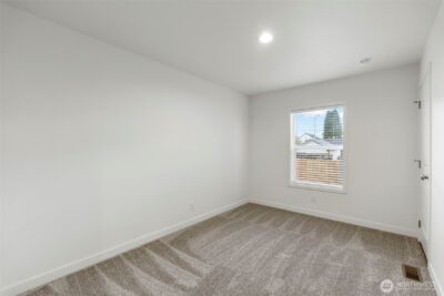 1110 B W Walnut , Centralia, WA 98531 - Photo 17